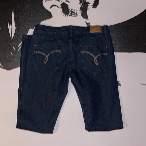 Papaya | Dark Blue Skinny Stretch Jeans w/ Stitching detail on back pockets - Picture 4 of 5